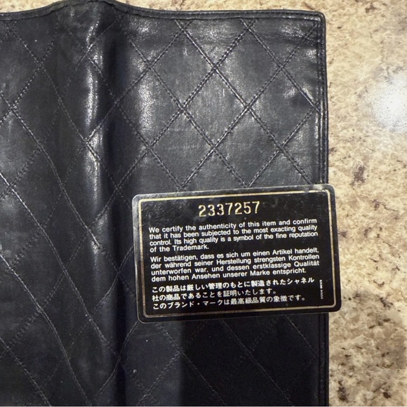 Chanel Black Leather Diamond Stitch Long Bifold Wallet - Authentic - Picture 5 of 11